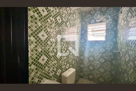 Banheiro  de casa para alugar com 1 quarto, 38m² em Parque Maria Helena, Guarulhos