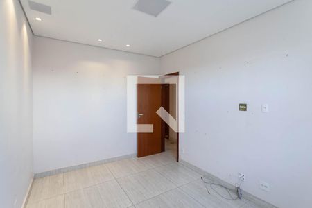 Quarto 2 de apartamento para alugar com 3 quartos, 80m² em Planalto, Belo Horizonte