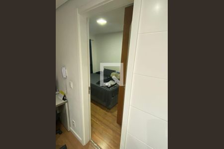 Quarto de apartamento para alugar com 1 quarto, 28m² em Vila Ema, São Paulo