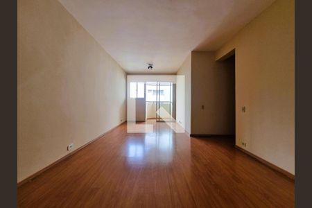 Foto 01 de apartamento para alugar com 2 quartos, 68m² em Vila Guarani, São Paulo