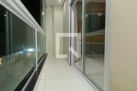 Varanda da Sala de casa para alugar com 4 quartos, 250m² em Jardim Egle, São Paulo
