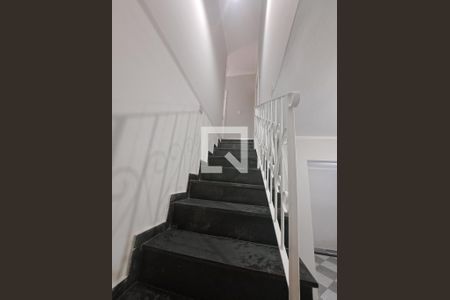 Escada de casa à venda com 2 quartos, 103m² em Parque Edu Chaves, São Paulo