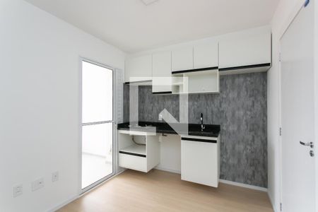 Sala / Cozinha  de apartamento para alugar com 2 quartos, 28m² em Vila Santana, São Paulo