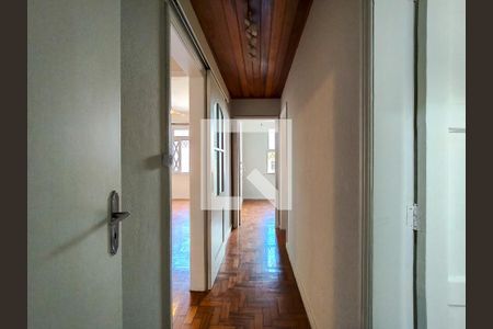 Corredor de apartamento à venda com 2 quartos, 84m² em Vila Isabel, Rio de Janeiro