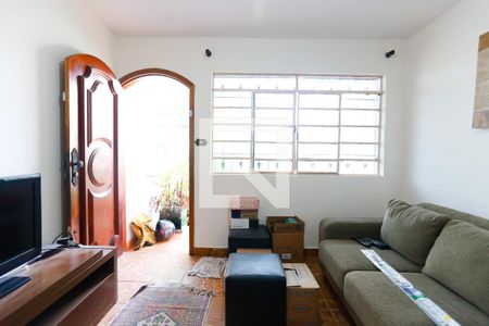 Casa para alugar com 2 quartos, 75m² em Jardim Celeste, São Paulo