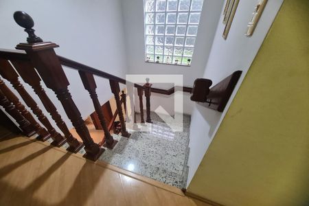 escada quartos de casa à venda com 3 quartos, 100m² em Vila Sapopemba, São Paulo