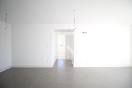 Sala de apartamento para alugar com 2 quartos, 78m² em Passo D’areia, Porto Alegre