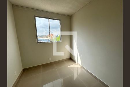 Quarto 1 de apartamento para alugar com 2 quartos, 43m² em Honório Gurgel, Rio de Janeiro