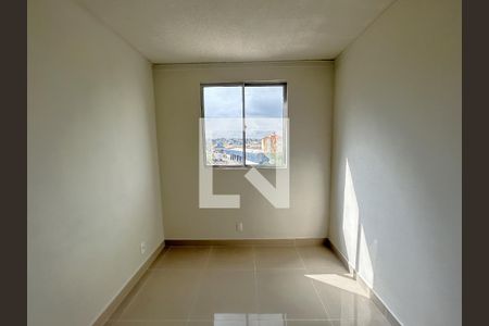 Quarto 1 de apartamento para alugar com 2 quartos, 43m² em Honório Gurgel, Rio de Janeiro