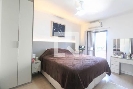 Suite de casa à venda com 3 quartos, 270m² em Vila Lucia, São Paulo