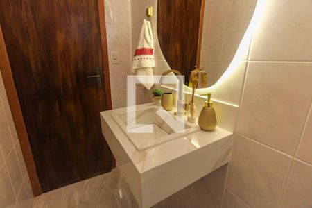 Lavabo de casa à venda com 3 quartos, 270m² em Vila Lucia, São Paulo