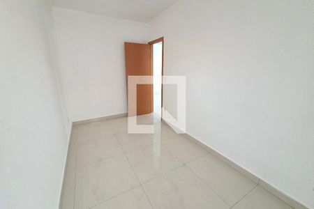 Quarto 2 de apartamento para alugar com 2 quartos, 70m² em Guilhermina, Praia Grande