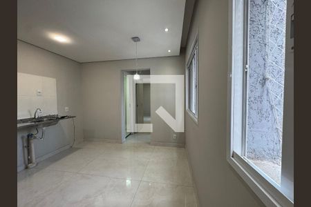 Sala/Cozinha de apartamento para alugar com 2 quartos, 36m² em Jaguaribe, Osasco