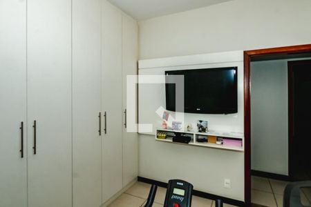 Casa à venda com 3 quartos, 400m² em Paquetá, Belo Horizonte