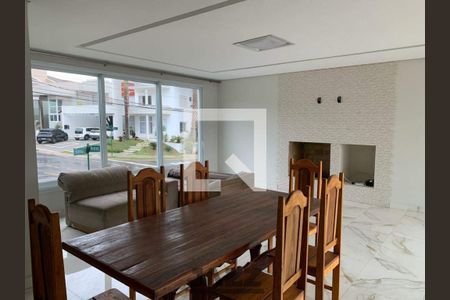 Casa de Condomínio para alugar com 6 quartos, 684m² em Swiss Park, Campinas