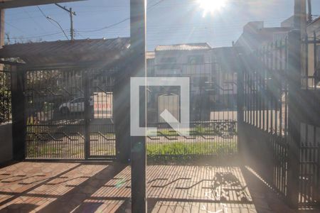 Vista de casa à venda com 2 quartos, 208m² em Hípica, Porto Alegre