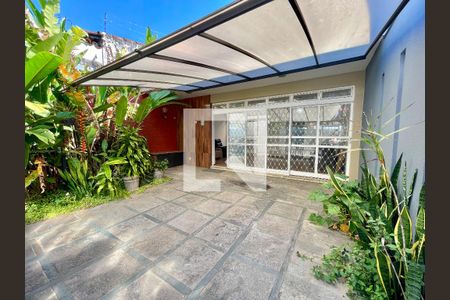 Casa para alugar com 3 quartos, 200m² em Serra, Belo Horizonte