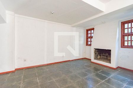 Casa para alugar com 3 quartos, 370m² em Niterói, Canoas