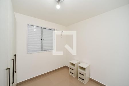 Quarto 1 de apartamento para alugar com 2 quartos, 44m² em Costa E Silva, Porto Alegre