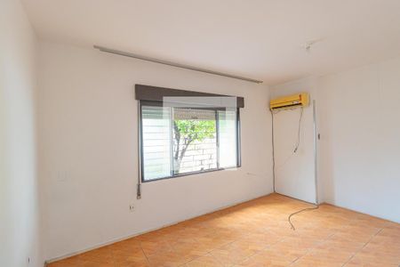 Sala/Quarto de casa à venda com 6 quartos, 250m² em Igara, Canoas