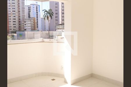 sala 3 de apartamento para alugar com 1 quarto, 118m² em Setor Oeste, Goiânia