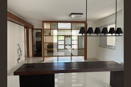 Sala de apartamento para alugar com 2 quartos, 118m² em Setor Oeste, Goiânia