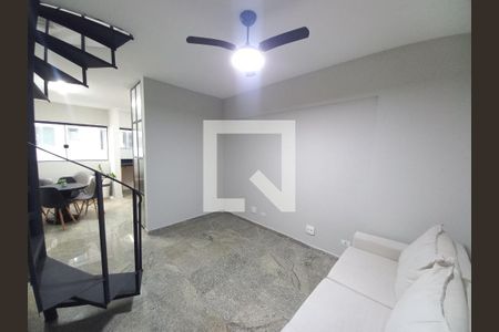 Sala de apartamento para alugar com 1 quarto, 65m² em Centro, São Vicente