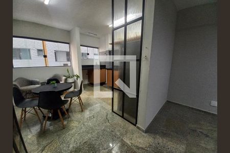 Cozinha de apartamento para alugar com 1 quarto, 65m² em Centro, São Vicente