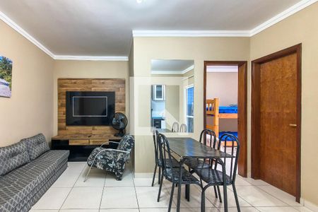 Sala de apartamento para alugar com 1 quarto, 48m² em Maracanã, Praia Grande