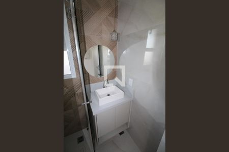 Banheiro de apartamento para alugar com 2 quartos, 55m² em Vila Industrial, São José dos Campos
