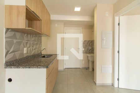 Sala e cozinha de apartamento para alugar com 1 quarto, 35m² em Ipiranga, São Paulo