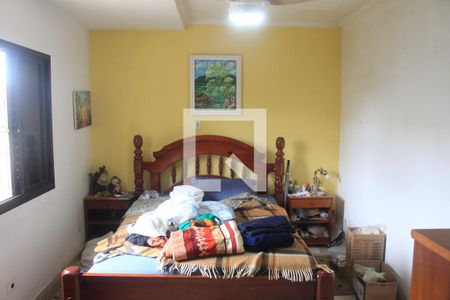 Suíte de casa para alugar com 4 quartos, 600m² em Osvaldo Cruz, São Caetano do Sul