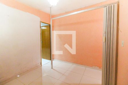 Quarto 1 de casa para alugar com 2 quartos, 100m² em Cidade Tiradentes, São Paulo