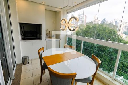 Varanda gourmet de apartamento à venda com 3 quartos, 143m² em Parque do Morumbi, São Paulo