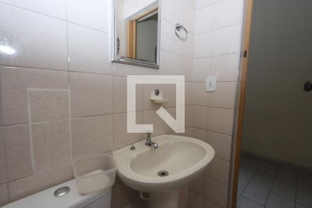 Banheiro da Suíte de casa para alugar com 2 quartos, 180m² em Jardim Tiete, São Paulo