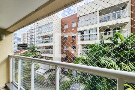 Vista de apartamento à venda com 2 quartos, 72m² em Vila Isabel, Rio de Janeiro