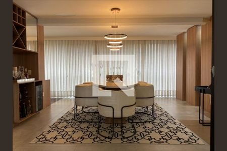 Apartamento à venda com 3 quartos, 147m² em Campo Belo, São Paulo