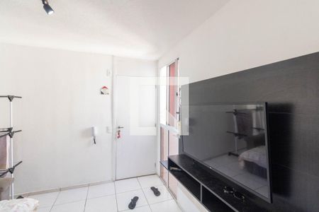 Sala de apartamento para alugar com 2 quartos, 42m² em Campo Grande, Rio de Janeiro
