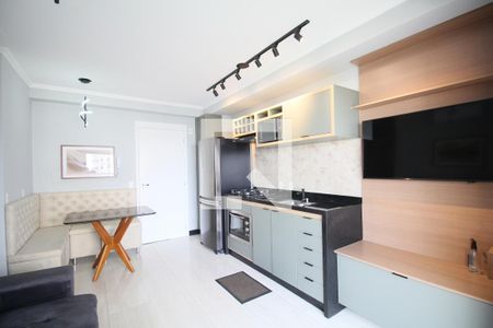 Sala/Cozinha de apartamento para alugar com 2 quartos, 44m² em Cidade Jardim, São Paulo