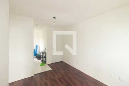 Sala de apartamento para alugar com 2 quartos, 44m² em Santa Cruz, Rio de Janeiro