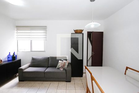 Sala de apartamento à venda com 3 quartos, 55m² em Monsenhor Messias, Belo Horizonte