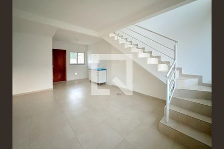 Sala de TV de casa para alugar com 2 quartos, 60m² em Sertão do Maruim, São José