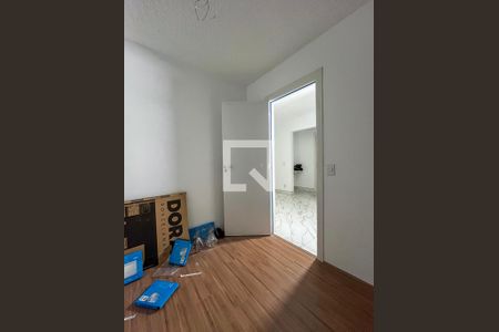 Quarto 1 de apartamento para alugar com 2 quartos, 38m² em Parque Bristol, São Paulo