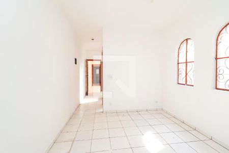 Sala de casa para alugar com 4 quartos, 200m² em Parque Savoy City, São Paulo