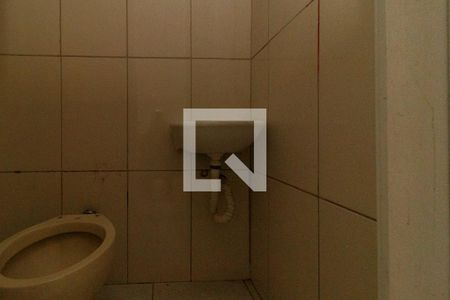 Banheiro da Suíte de casa para alugar com 2 quartos, 60m² em Jardim Japao, São Paulo