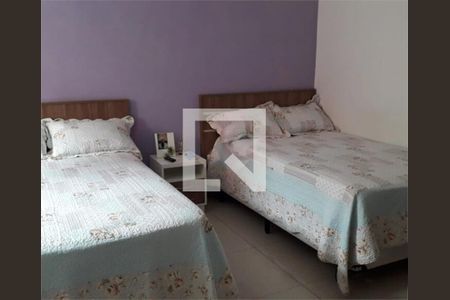 Casa à venda com 3 quartos, 156m² em Vila Cruz das Almas, São Paulo