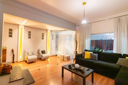 Casa à venda com 3 quartos, 220m² em Jardim D’abril, Osasco