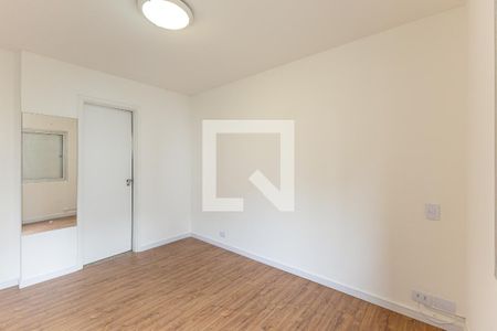 Suíte de apartamento para alugar com 2 quartos, 75m² em Itaim Bibi, São Paulo