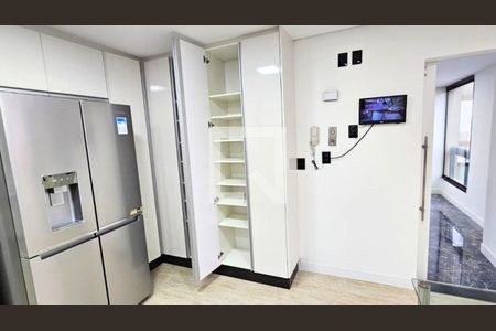 Apartamento à venda com 3 quartos, 210m² em Perdizes, São Paulo