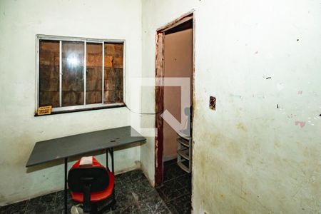Casa à venda com 4 quartos, 200m² em Piratininga, Belo Horizonte